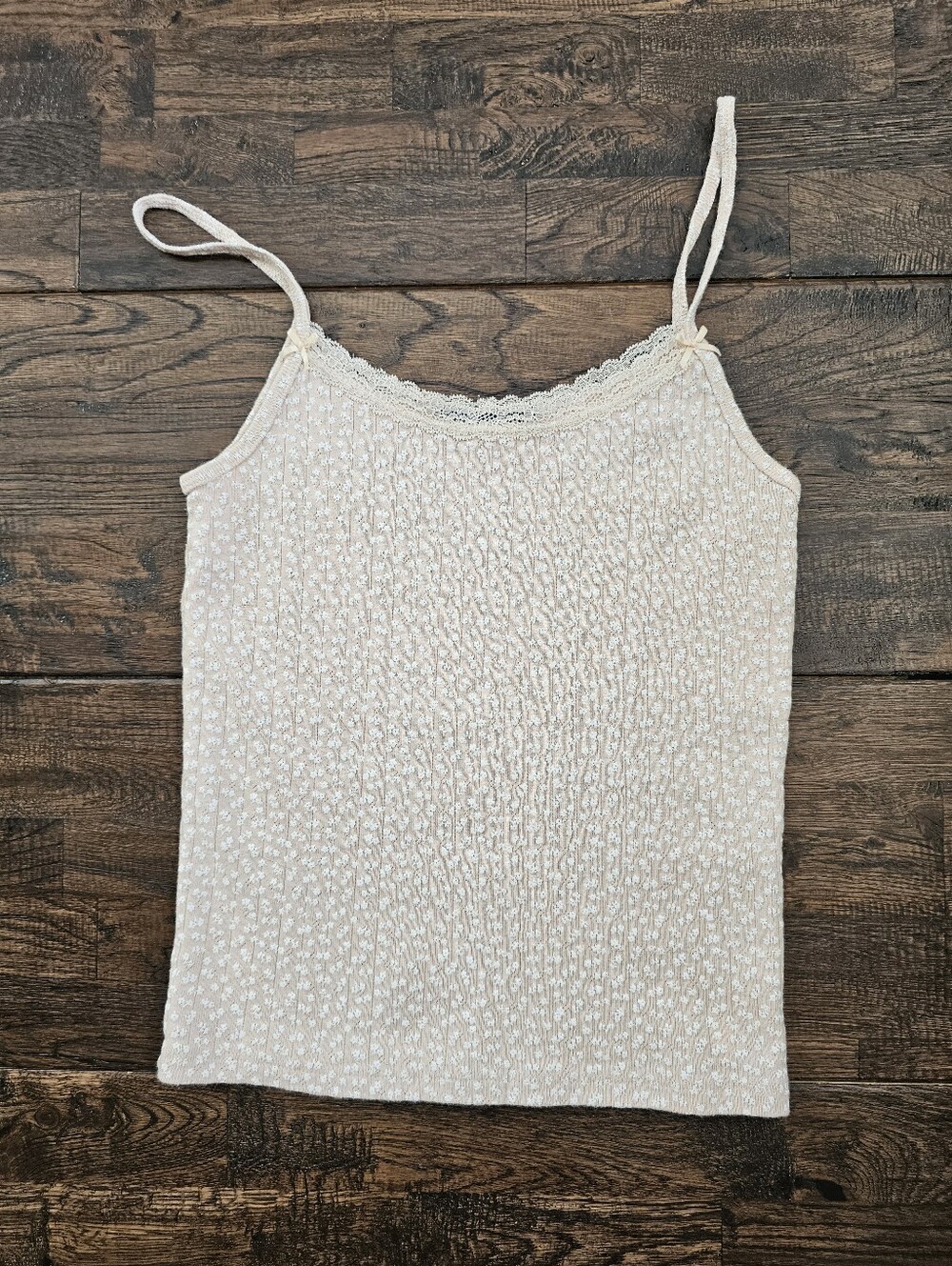 BRANDY MELVILLE CREAM AND WHITE CAMI TOP